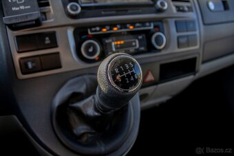 Volkswagen Caravelle T5.1 long AJ NA SPLÁTKY / PROTIÚČET / - 17