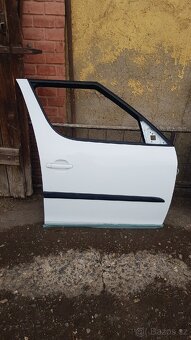 prodam skoda roomster fabia 2
- 17