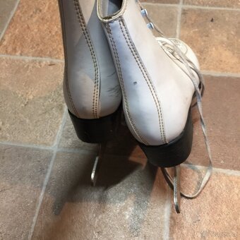 Brusle dívčí dámské vel 36 a vel 34 - 17