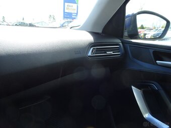Peugeot 308 1,6 HDI, ODPOČET DPH - 17