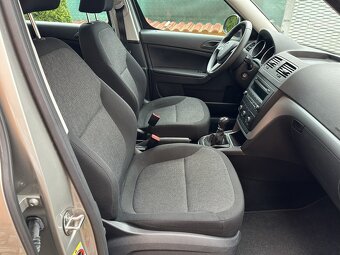 Škoda Yeti 2.0 TDi 81kW 4x4 serviska - 17