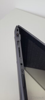 LENOVO IdeaPad Yoga 300-11IBR procesor N3700 - 17