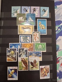 FILATELISTICKÉ ALBUM SE ZNÁMKAMI - 17