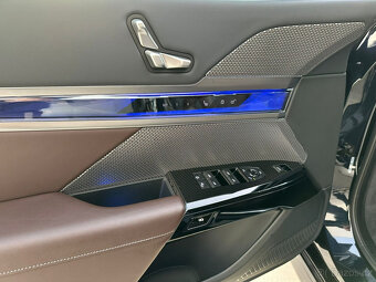 BMW Rad 7 740d mHEV xDrive A/T - 17