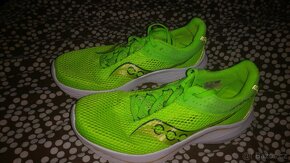 Těhotenské pásy, hlídací chůvičky zdravotní, běžecké tenisky - 17