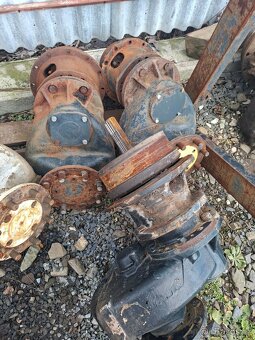 Zetor uřI díly - 17