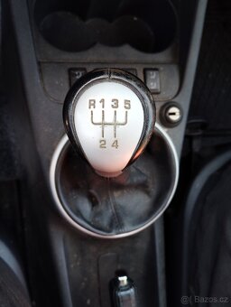 Skoda fabia 1.2 HTP 51 kw - 17