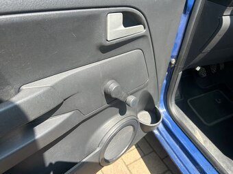 Volkswagen Fox 1.2htp 40 kw 10/2006 - 17