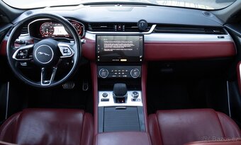 Jaguar F-Pace 3.0 I6 P400 MHEV R-Dynamic HSE AWD A/T - 17