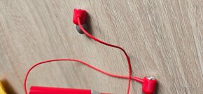 Bluetooth sluchátka přes krk v červené barvě - 17