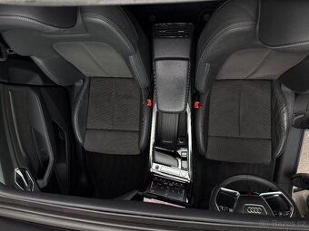 AUDI E-TRON 50 Quattro SUV S-line Black packet - 17