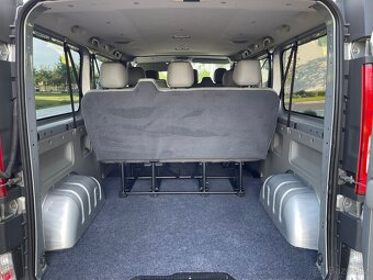 OPEL VIVARO 2.0CDTI 84KW LONG BUS 9 MÍST R.V.2014 - 17