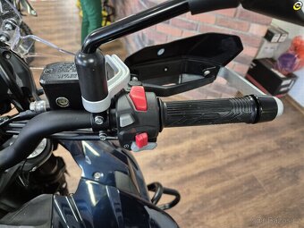 Benelli TRK 502 X - 17