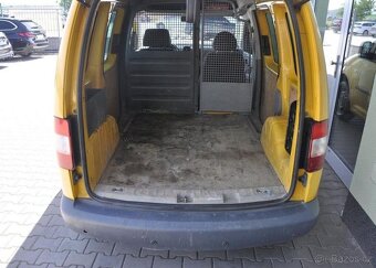 Volkswagen Caddy 2.0TDi - 17