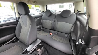 MINI COOPER ONE 2013 1.6i 72kW,TEMPOMAT,KLIMA,SERVISKA - 17
