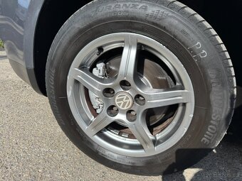 VW TOURAN 1,9TDI , velký servis, TZ , Alu , klima, 2x kola - 17