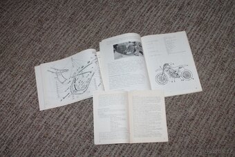 Válec ČZ 125/519 nebo vodítka řetězu za levý kluzák - 17