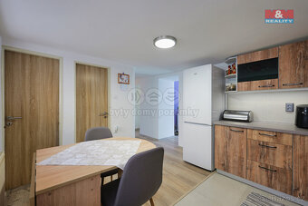 Prodej rodinného domu, 90 m², Roštín - 17