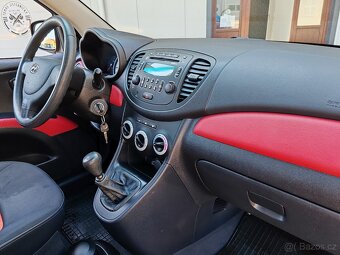 benzínový Hyundai i10  2009  klima - 17