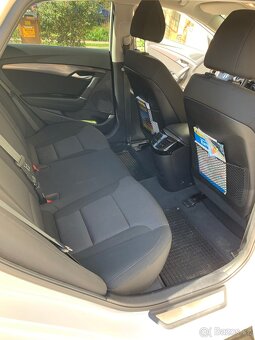 Hyundai I40 1.7CRDi automat - 17