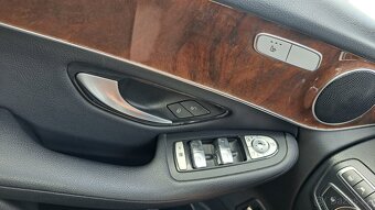 MERCEDES - BENZ GLC 220 d 4MATIC 125kw r.v.2019 - 17