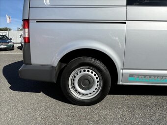 VW T5 Transporter 2,0TDi, 6Míst, velmi pěkný bez koroze - 17