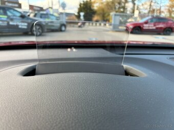 Hyundai Kona 1.6T-GDi 146kW AUTOMAT 4x4 NLINE PREMIUM TAŽNÉ - 17