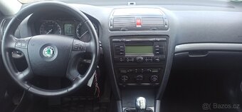 Škoda Octavia 2 1.6 85 Kw Benzín Elegance - 17