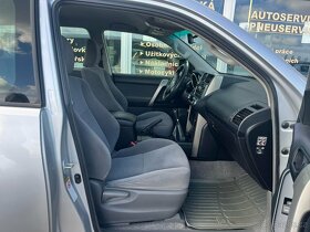 Prodám Toyota Land Cruiser 3,0 D J15TM 4X4 SERVIS TOYOTA - 17