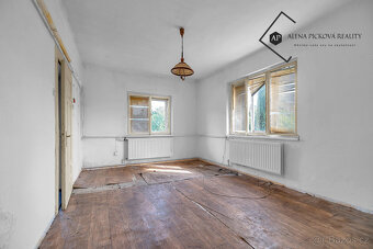 Prodej rodinného domu, 1320 m2, Smrček, okr. Chrudim - 17