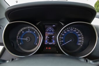 Hyundai i30 1.6CRDi style /aj na splátky/ - 17