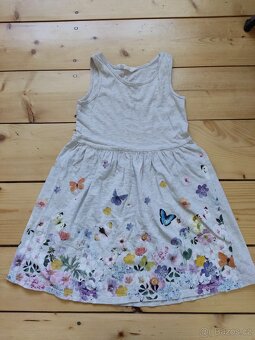 Dívčí šaty - 17
