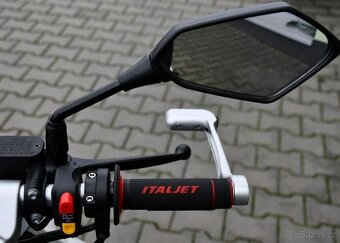 Italjet Dragster 200 ABS NOVÉ SKLADEM benzín automat 13 kw - 17