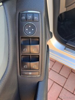 Mercedes Benz C 250 CGI - 17