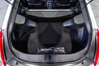 Nissan 370 Z 3.7 V6 Coupe - 17