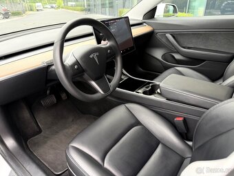 Tesla Model 3 SR+ / 2019 / DPH / 239 kw - 17