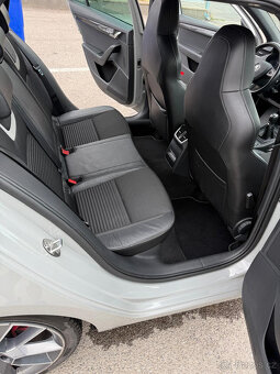 Škoda Octavia 3 RS Combi 2.0 TDI - 17