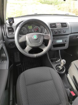 Škoda Fabia Combi Ambition 1,6 TDi, 2011, nová STK - 17