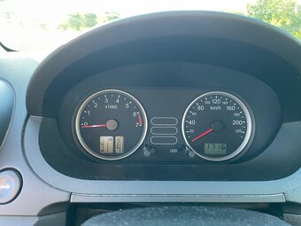 prodám Ford Fiesta - 17