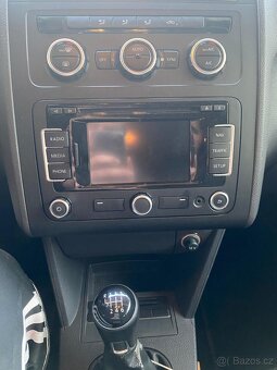VW Touran, 1.6TDi,77kw,rok 2012 - 17