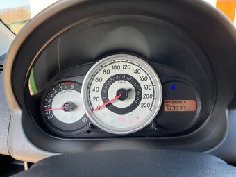 Mazda 2 1.3i 86 k, 1.majitel, TOP stav + NOVÉ PNEU 2x v ceně - 17