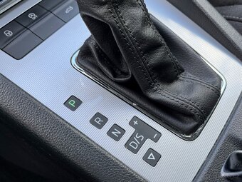 Škoda Octavia III Combi Style - ACC / DSG / Webasto / Tažné - 17