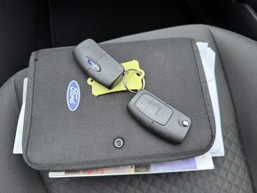 Ford Fiesta, 1.0i 59 kW klima, serviska - 17