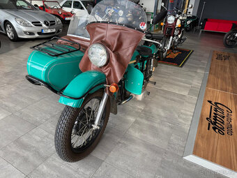 URAL 650 s postranním vozíkem - 17