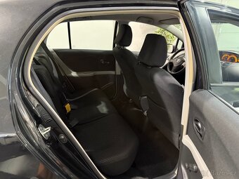Toyota Yaris 1,3 VVT-i AUTOMAT KLIMA - 17