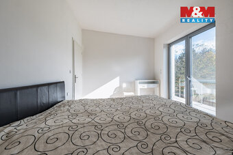 Prodej rodinného domu, 134 m², Veleň, ul. Na Kocandě - 17
