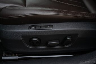 Škoda Superb Combi 2.0 TDI 190k 4x4 L&K DSG - 17