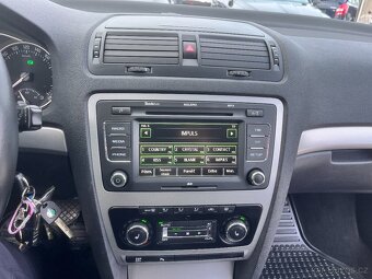 Škoda Octavia 1.4TSI 90KW,DSG,ELEGANCE,ŠÍBR - 17