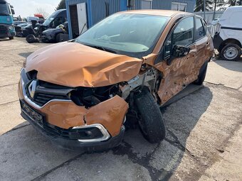 Renault Captur 0.9 TCE 66kw LIMITED 2018 62TKM - 17
