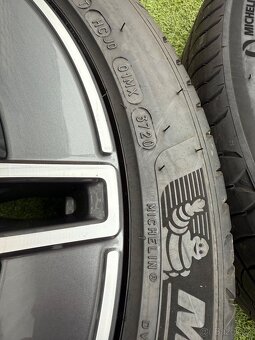 Mercedes BENZ C-CLASS W206 Hybrid - 17